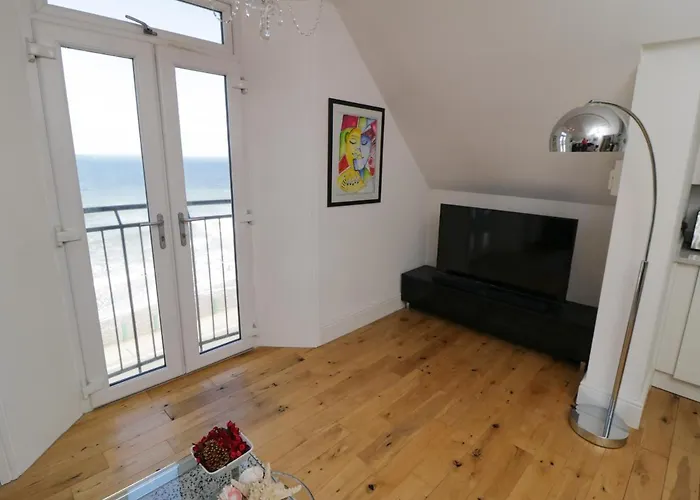 Flat 3, Peacehaven